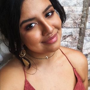 Meet your Posher, Cristal